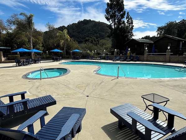 Outdoor pool - Avila Pismo RV Resort and Campground (San Luis Obispo)