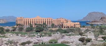 2-bedroom resort in beautiful Danzante Bay, Loreto, Baja Sur CA, Mexico,