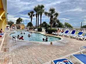 Indendørs pool, opvarmet pool