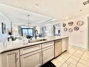 Interior - Myrtle Beach Luxury 2BR 1610 (Myrtle Beach)