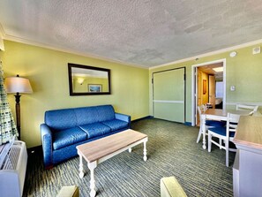 TV - 1br oceanfront pools lazy river (Myrtle Beach)