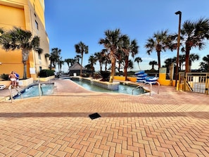 Opvarmet pool