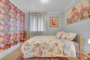 2 Schlafzimmer, Bügeleisen/Bügelbrett, WLAN, Bettwäsche