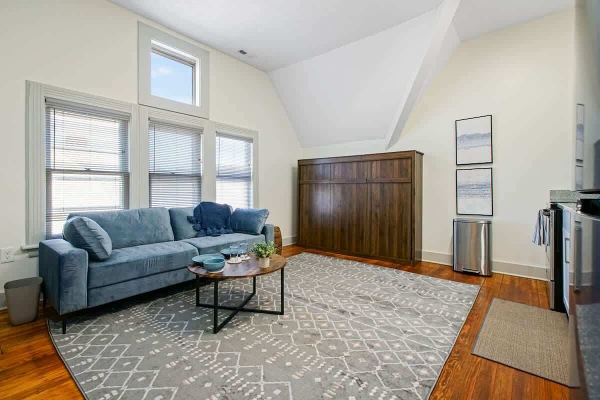 Smart TV, offices