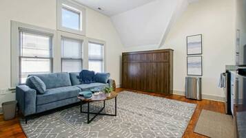 Smart TV, offices