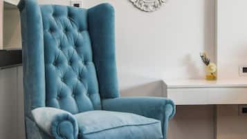 Luxury Suite, Kitchen, City View | 1 bedroom, premium bedding, down duvets, Select Comfort beds