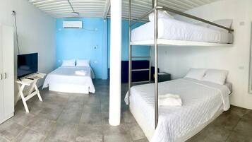 Zimmersafe, Schreibtisch, kostenloses WLAN