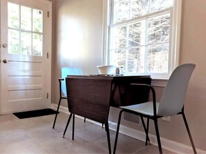 Interior - Serene Sanctuary - Lake View! (Raleigh)