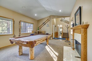 Games room - Family-Friendly Home w/ Hot Tub in Big Bear! (Big Bear)