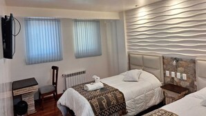 Double or Twin Room, City View - Hotel Salty House  (Uyuni)