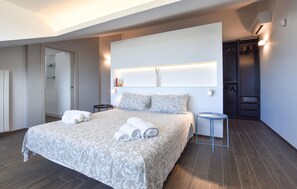 3 bedrooms, travel crib, free WiFi