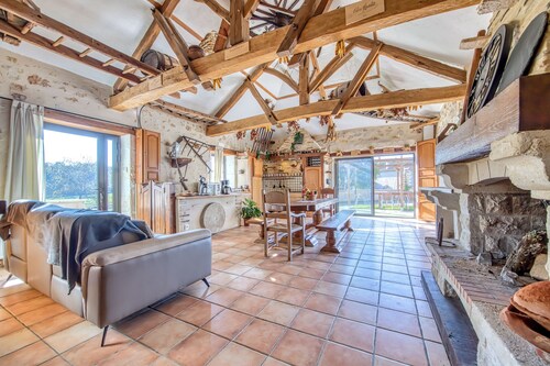 Holiday Home 'Le Moulin' with Private Pool, Private Terrace and Wi-Fi