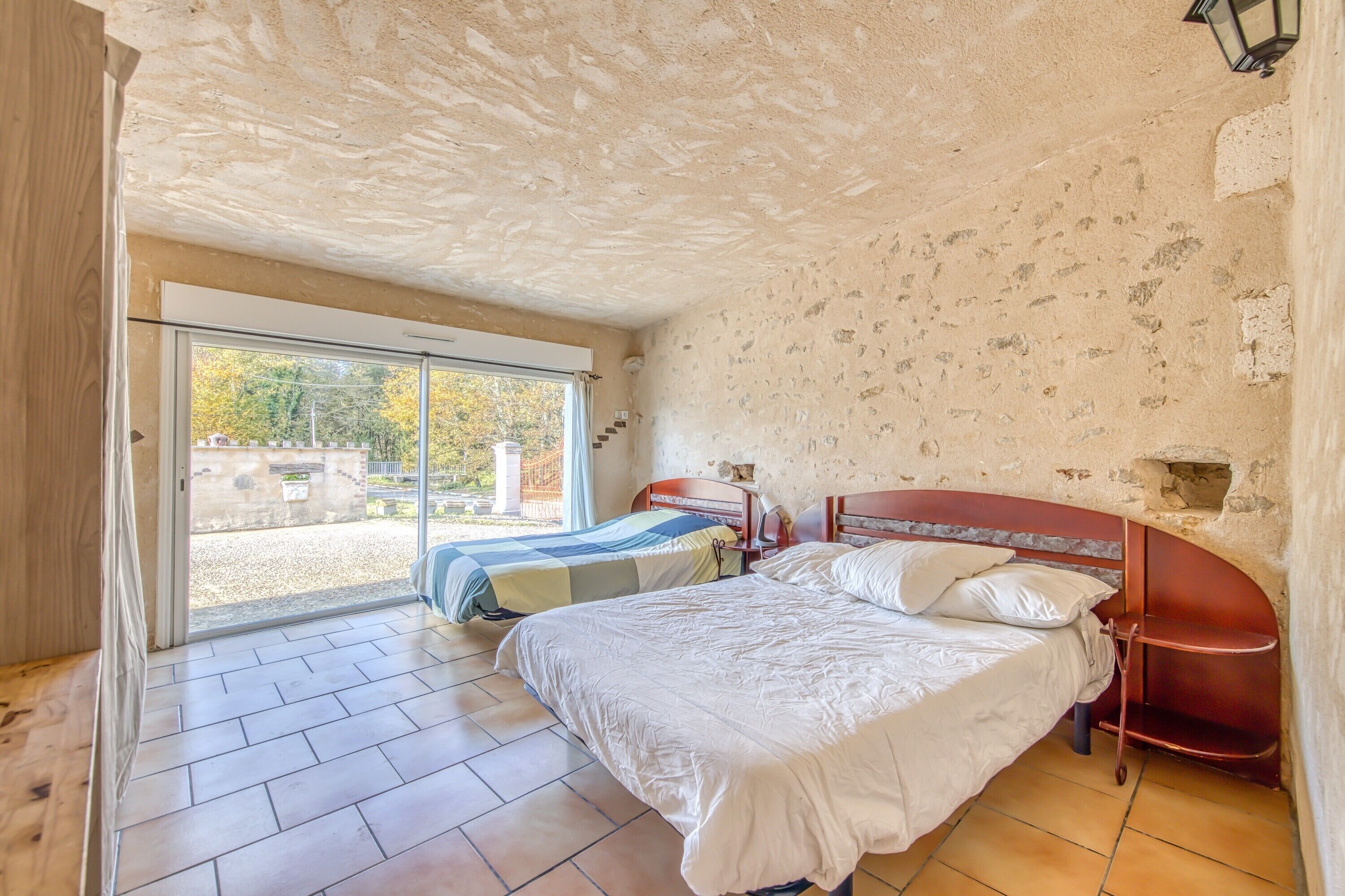 5 camere, Wi-Fi gratuito