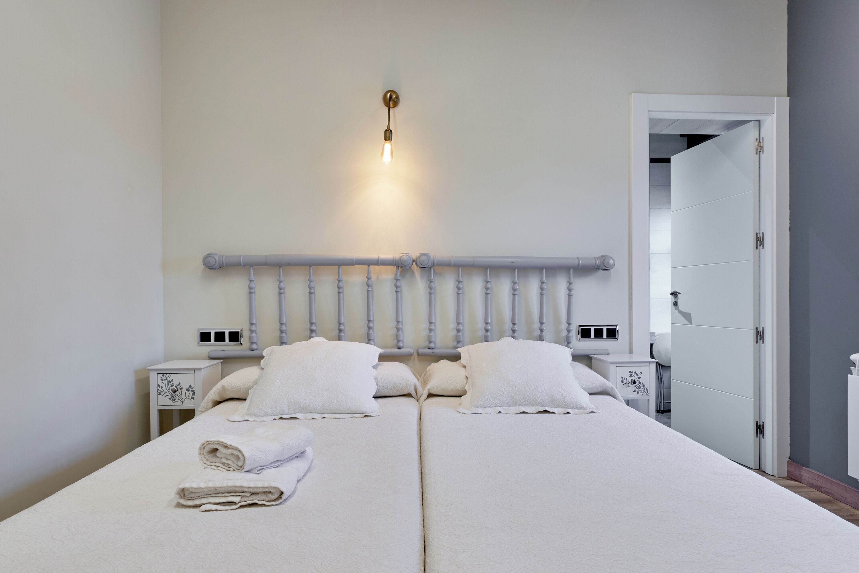 1 makuuhuone, ilmainen Wi-Fi, vuodevaatteet