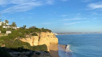 Playa en los alrededores