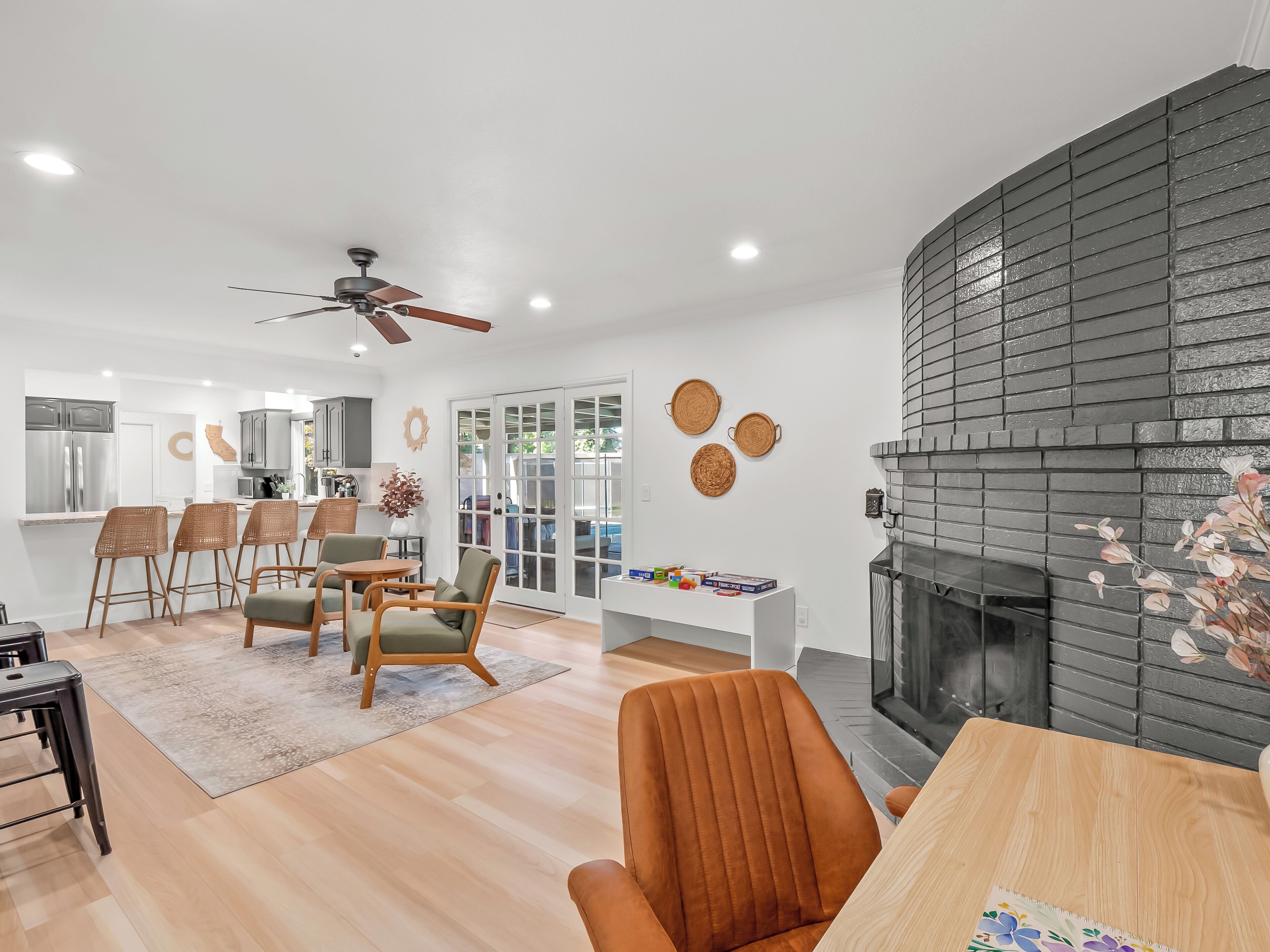 Fresno House - Pool + Arcade Games , Family Friendly! - Fresno, CA