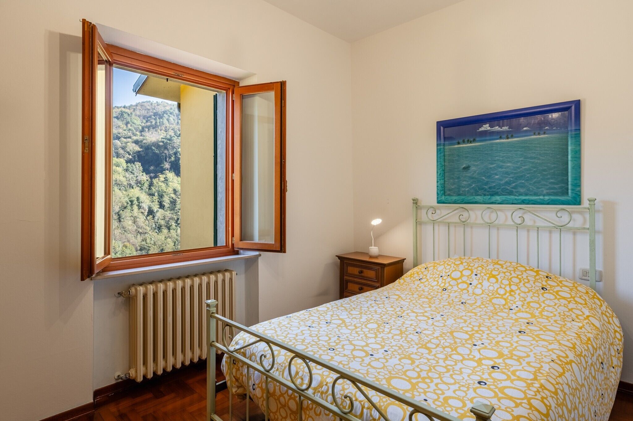 3 chambres, fer et planche à repasser, Wi-Fi gratuit, draps fournis