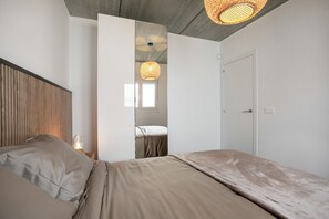 3 soverom, strykejern/-brett, wi-fi (inkludert) og sengetøy