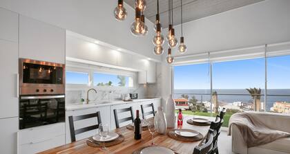 Villa de vacances 'Carlota' avec vue sur mer, piscine privée et Wi-Fi