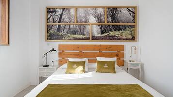 1 bedroom, iron/ironing board, free WiFi