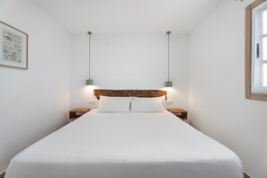 2 makuuhuonetta, silitysrauta/-lauta, ilmainen Wi-Fi, vuodevaatteet