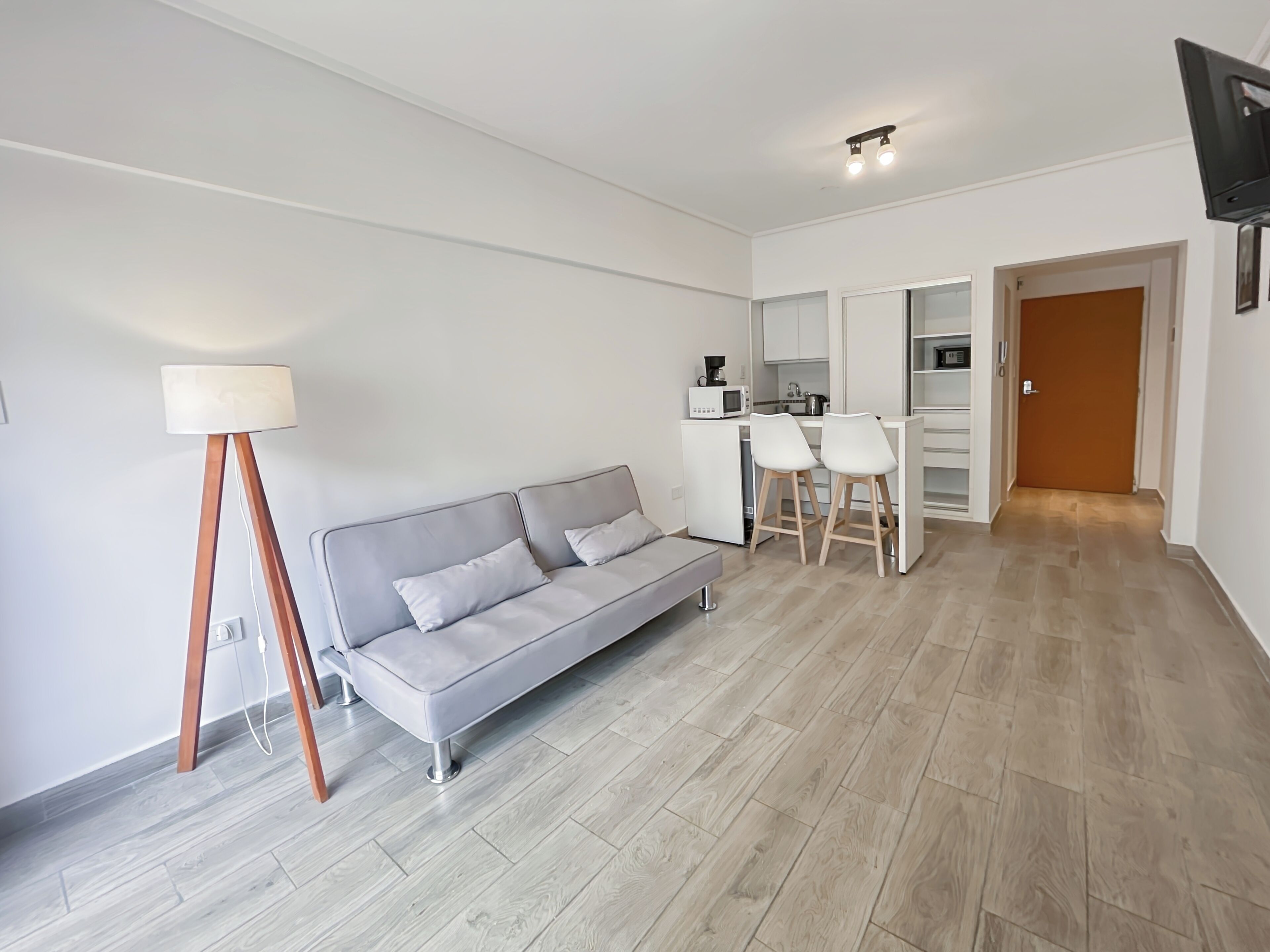 Apartamento, 1 quarto, para fumantes, sacada | Sala de jantar