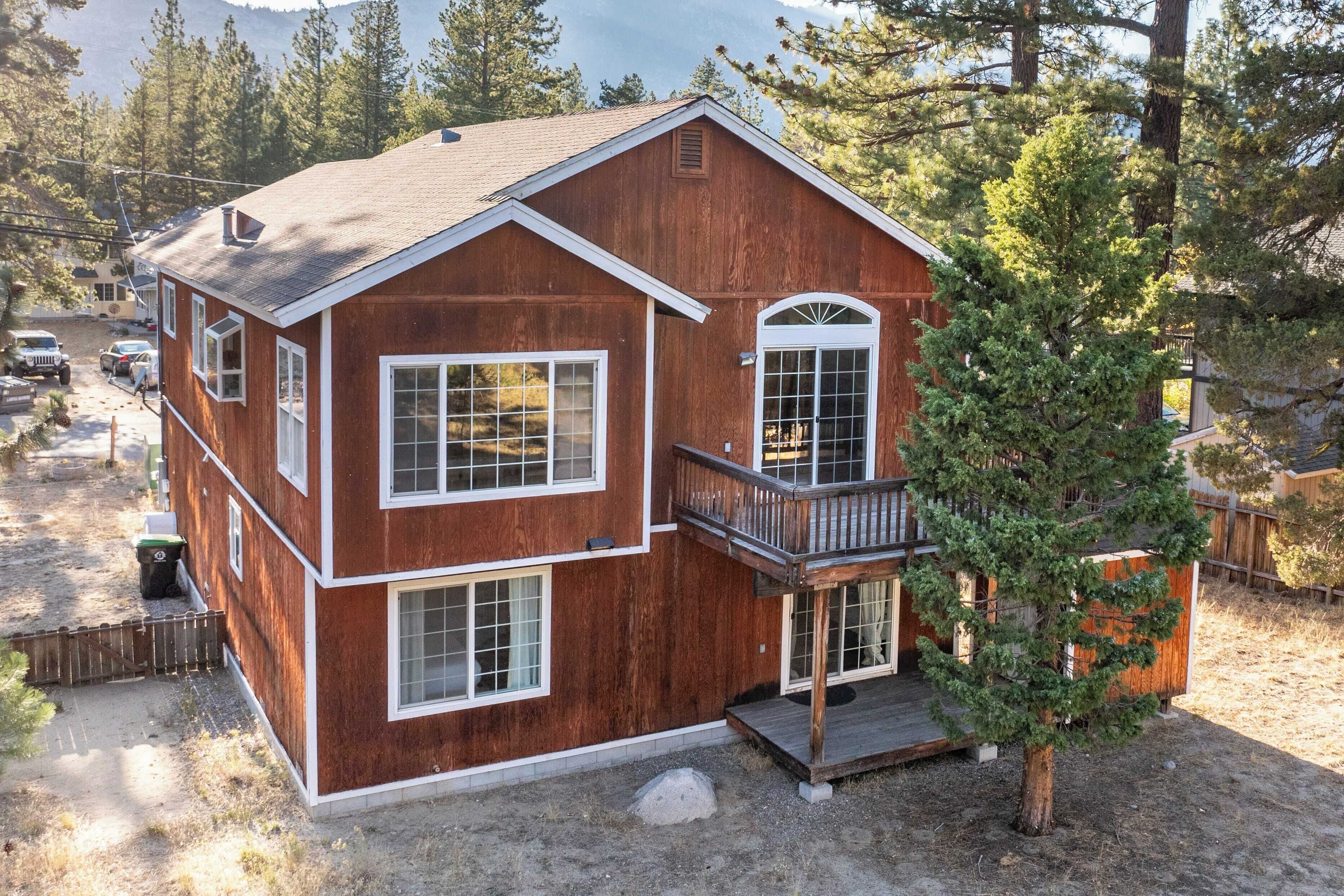 House (3 Bedrooms) | Front of property