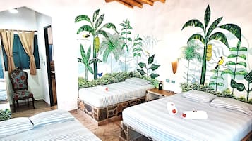 1 bedroom, bed sheets