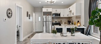 Min to DT/USA - Luxurious House - 4bed-2bath