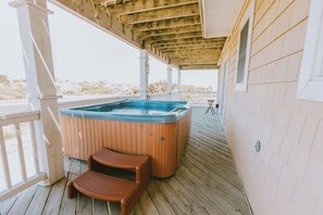 室外 SPA 浴池