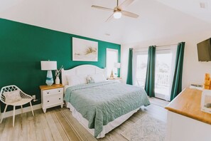 7 bedrooms, iron/ironing board, free WiFi, bed sheets - Coastal Distancing: Oceanside, Heated Pool, Hot Tub, Close to Beach (Nags Head)