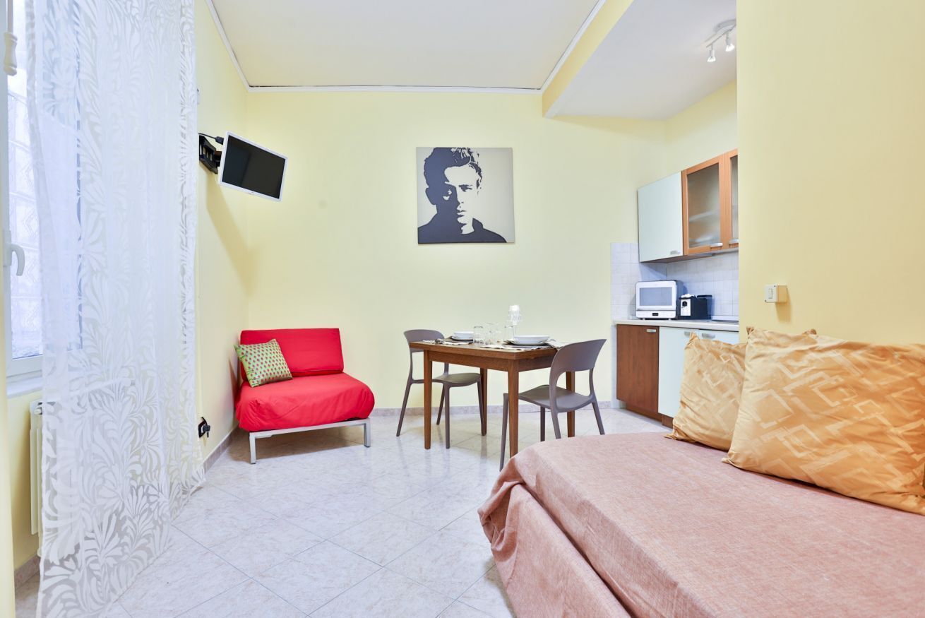 1 chambre, fer et planche à repasser, Wi-Fi, literie fournie