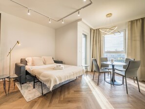 1 bedroom, iron/ironing board, bed sheets