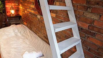 Family Room, Microwave, Garden Area | Desk, laptop workspace, iron/ironing board, free WiFi