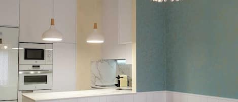 Apartamento, 1 habitación, fumadores, balcón | Comedor