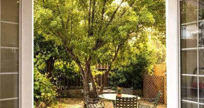 Romantic Casita - walking distance to park
