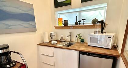 Romantic Casita - walking distance to park