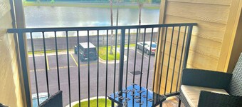 Sunset Bliss Retreat Condo - Near Disney