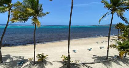 Stunning Caribbean Sea views!