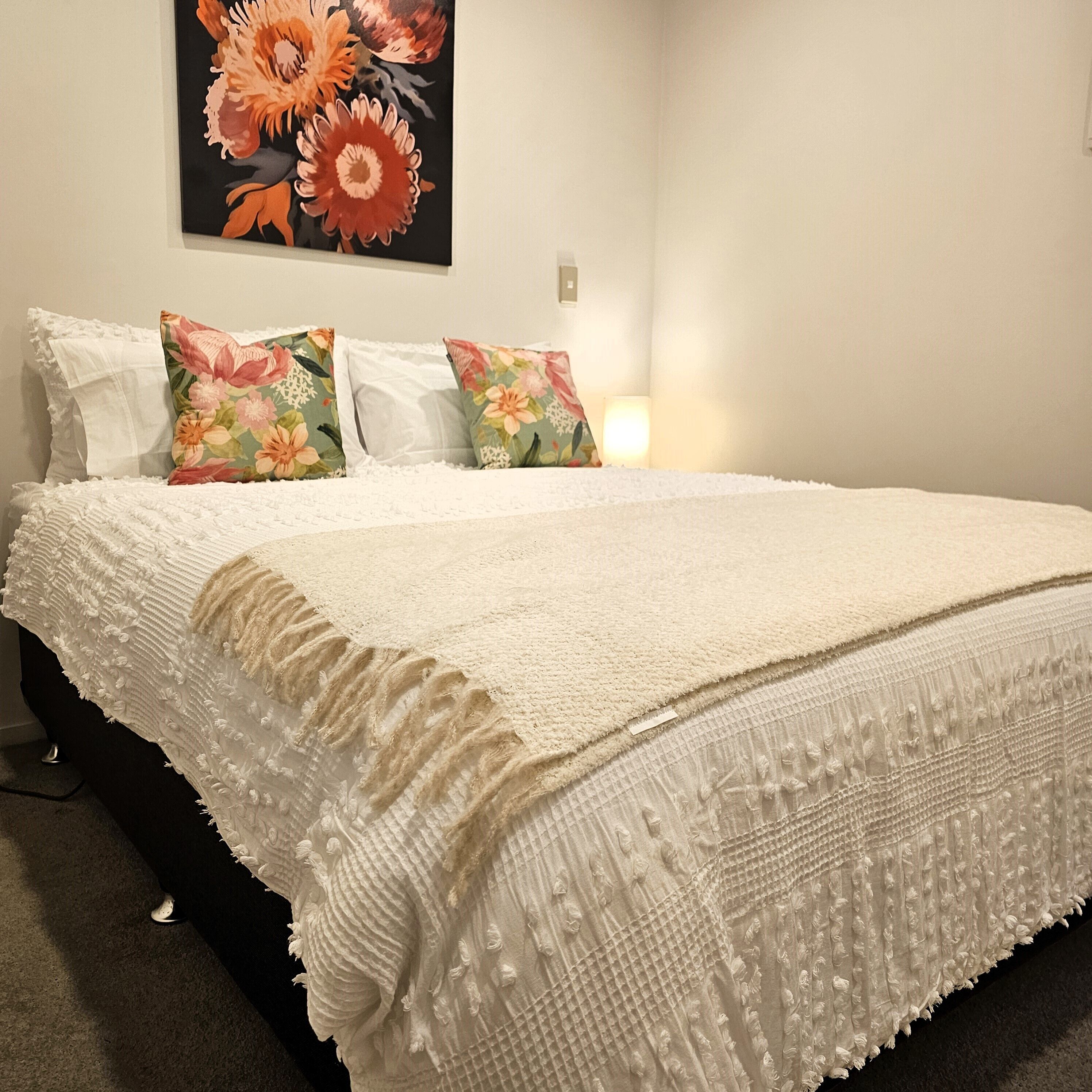 1 bedroom, iron/ironing board, Internet, bed sheets