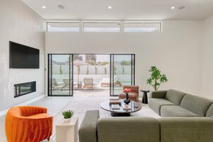 House | Living area | 50-inch Smart TV with digital channels