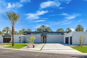 Hotel exterior and entrance at The Reserve at Polo Villas by AvantStay