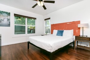 2 bedrooms, iron/ironing board, free WiFi, bed sheets