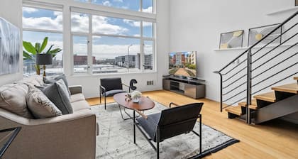 Cozy 1-bedroom condo in fantastic Emeryville with fitness room, WiFi