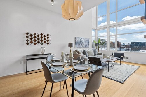 Cozy 1-bedroom condo in fantastic Emeryville with fitness room, WiFi