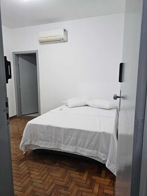 Standard Suite - CIG Hostel (Goiania)