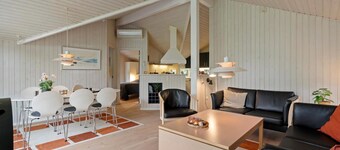 Summer house close to nature and beach