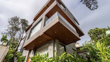 House | 5 bedrooms