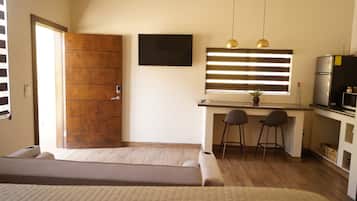 1 bedroom, iron/ironing board, travel crib, WiFi