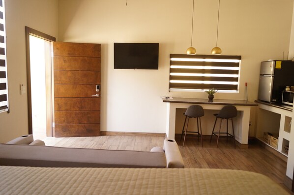 1 bedroom, iron/ironing board, travel crib, WiFi